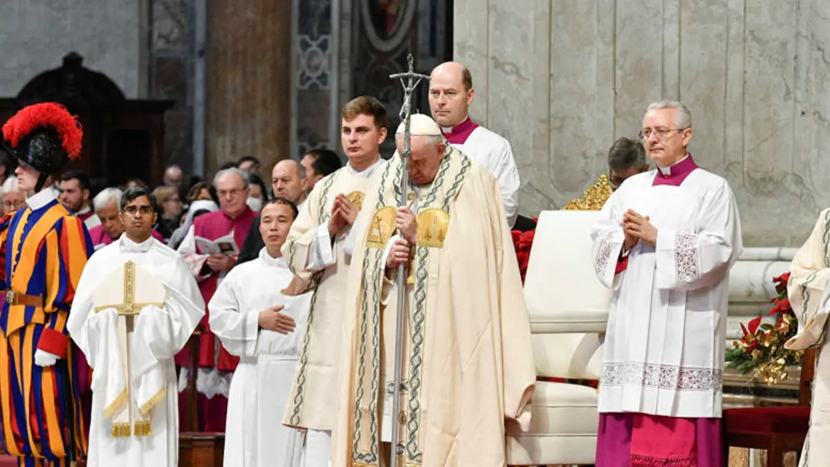 Pope Francis Sparks Debate at 2023 Synod with LGBTQ Blessing Remarks