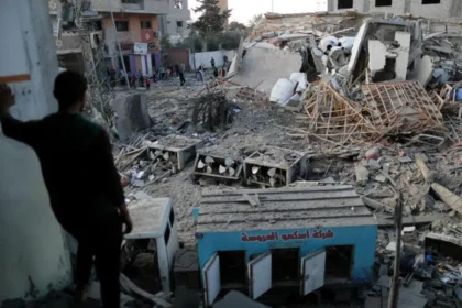 Crisis in Gaza Prompts Concern for Civilians' Safety: Egypt's Role in a Difficult Situation