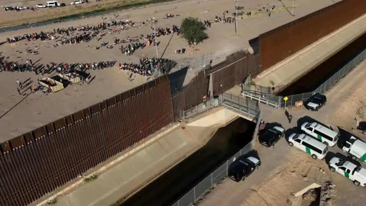 Biden Greenlights Additional Border Wall Amidst Migrant Surge Challenges"